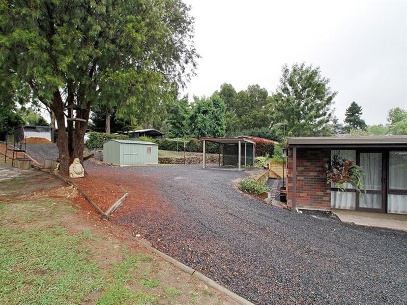 30 Tarranna Grove, Healesville VIC 3777