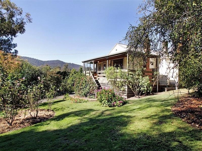19 Heath Road, Healesville VIC 3777