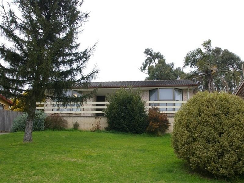 Launching Place VIC 3139