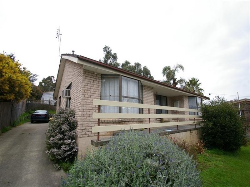 Launching Place VIC 3139