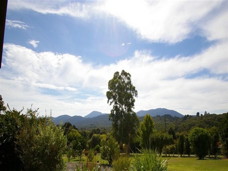 30 Tarranna Grove, Healesville VIC 3777