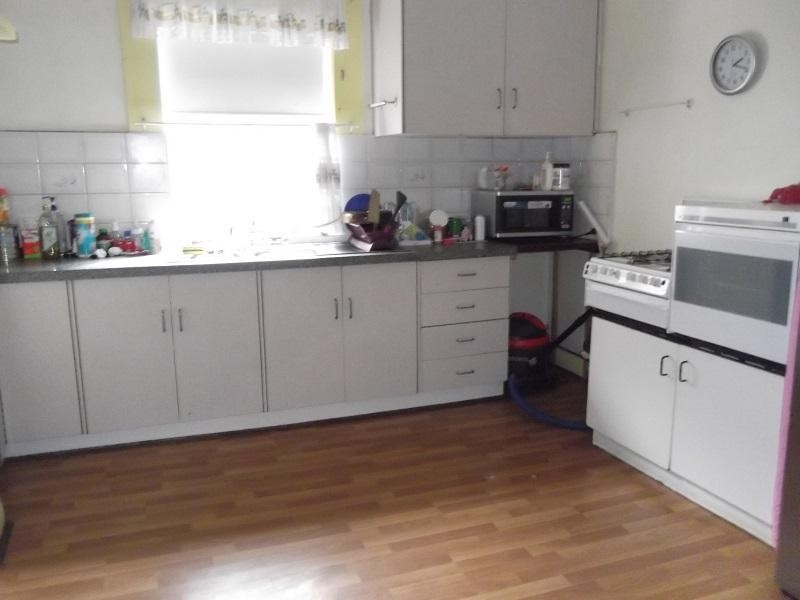 27 Baronga Street, Cowra NSW 2794