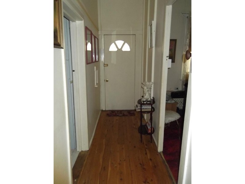 20 Parkes Street, Woodstock NSW 2793