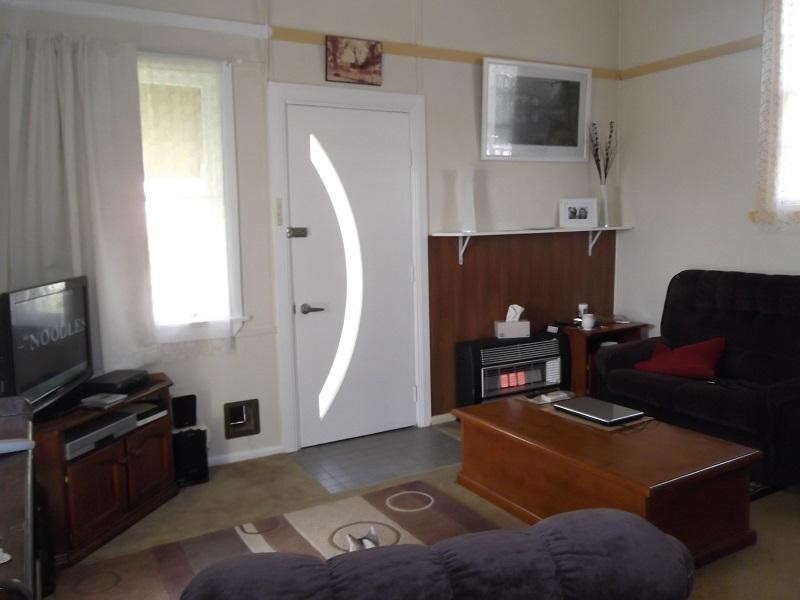 20 Parkes Street, Woodstock NSW 2793