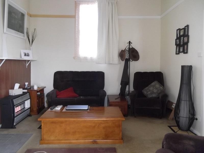 20 Parkes Street, Woodstock NSW 2793