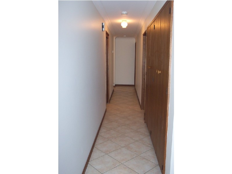 6 Phillips Street, Cowra NSW 2794