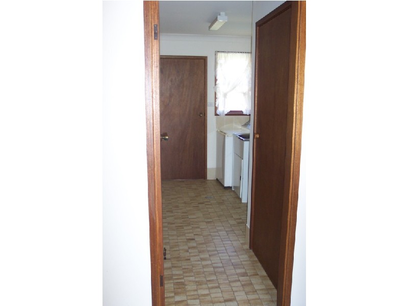 6 Phillips Street, Cowra NSW 2794