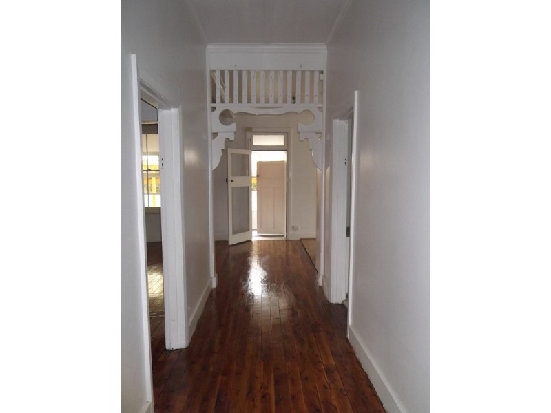 75 Darling Street, Cowra NSW 2794