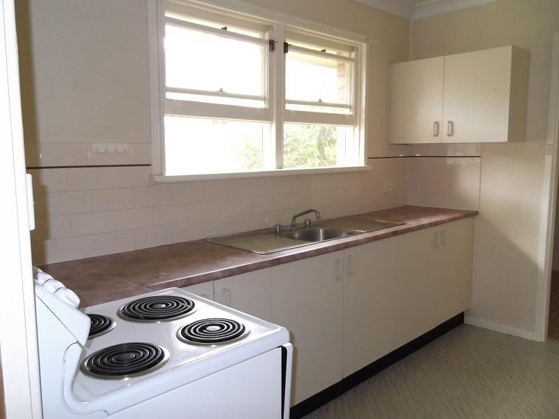 87 Macquarie Street, Cowra NSW 2794