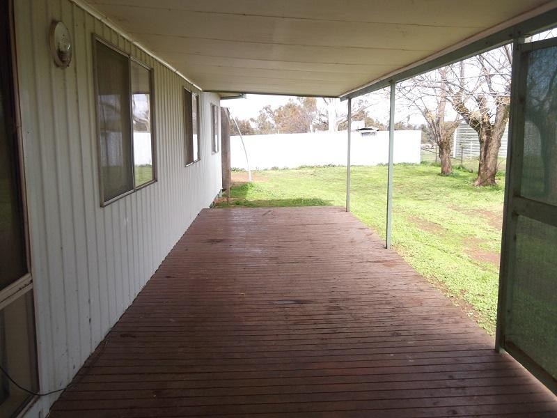 10 Gilmore Lane, Gooloogong NSW 2805