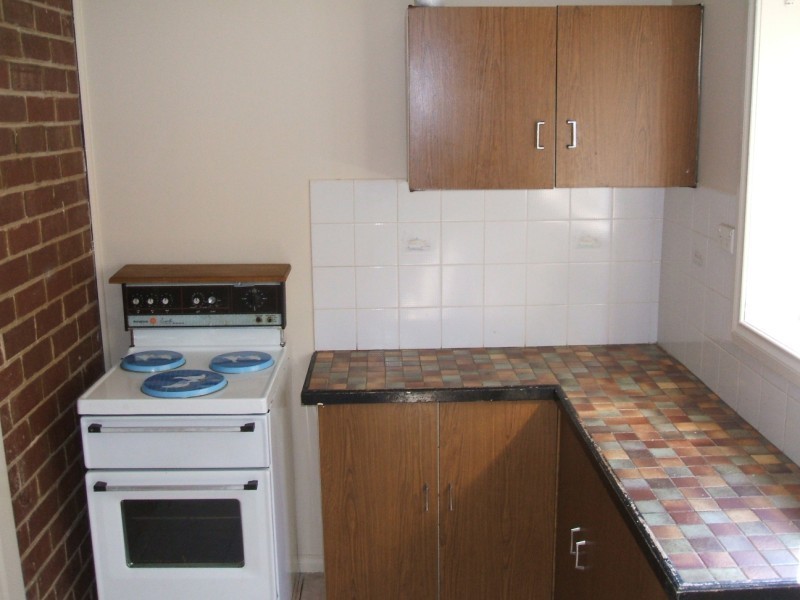 19 Dungaleer Street, Cowra NSW 2794