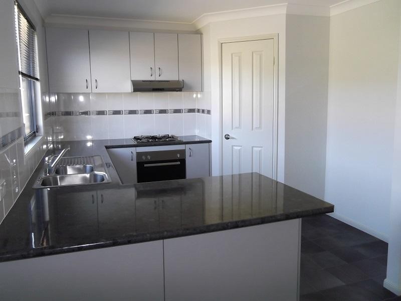 121A Moss Road, Cowra NSW 2794