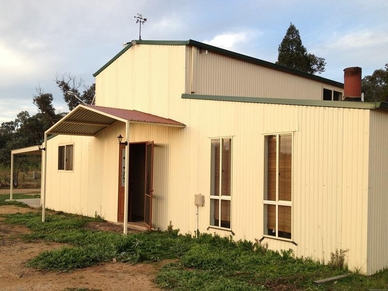 384A Fragar Road, Cowra NSW 2794