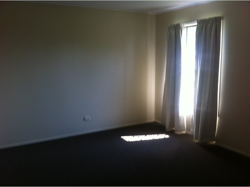 52 Victor Street, Cowra NSW 2794