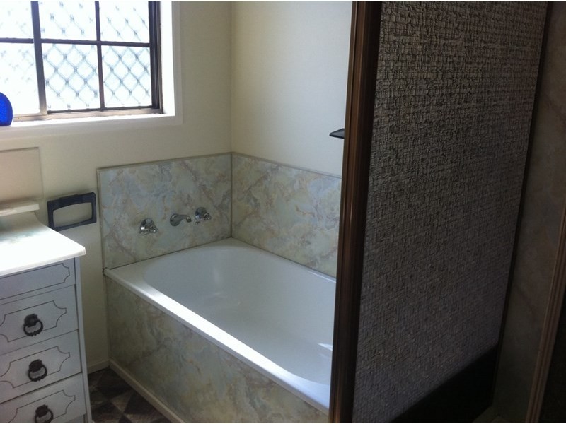 52 Victor Street, Cowra NSW 2794