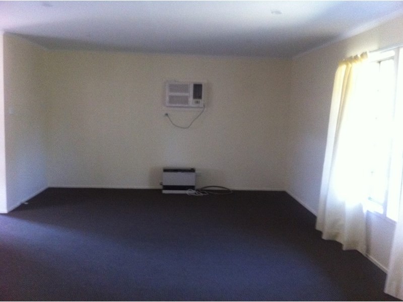 52 Victor Street, Cowra NSW 2794