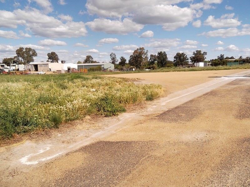 15A and B Waratah Street, Cowra NSW 2794