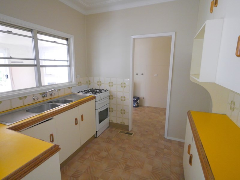 15 Binni Creek Road, Cowra NSW 2794