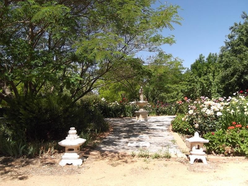 76-80 Young Road, Cowra NSW 2794