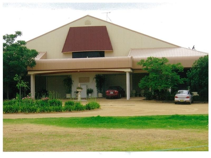 76-80 Young Road, Cowra NSW 2794