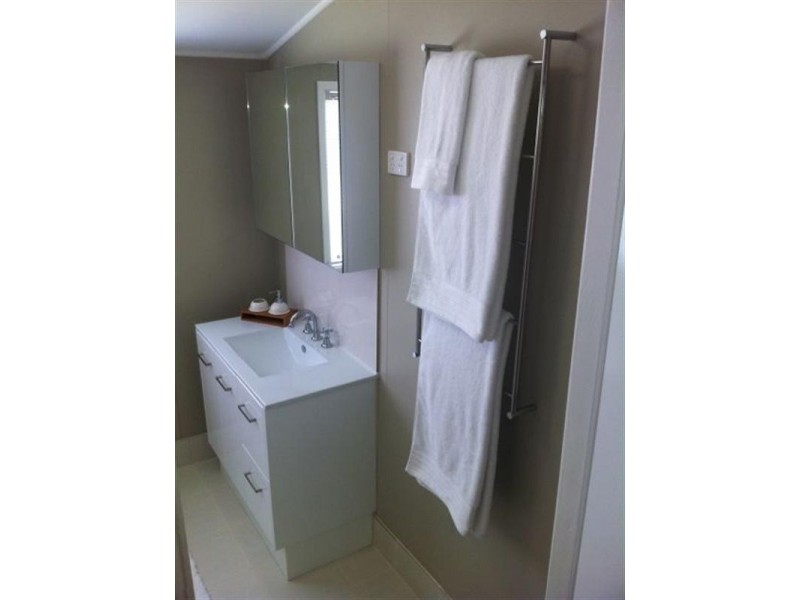 57 Fitzroy Avenue, Cowra NSW 2794