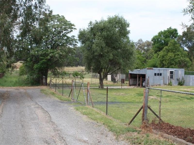 57 Fitzroy Avenue, Cowra NSW 2794