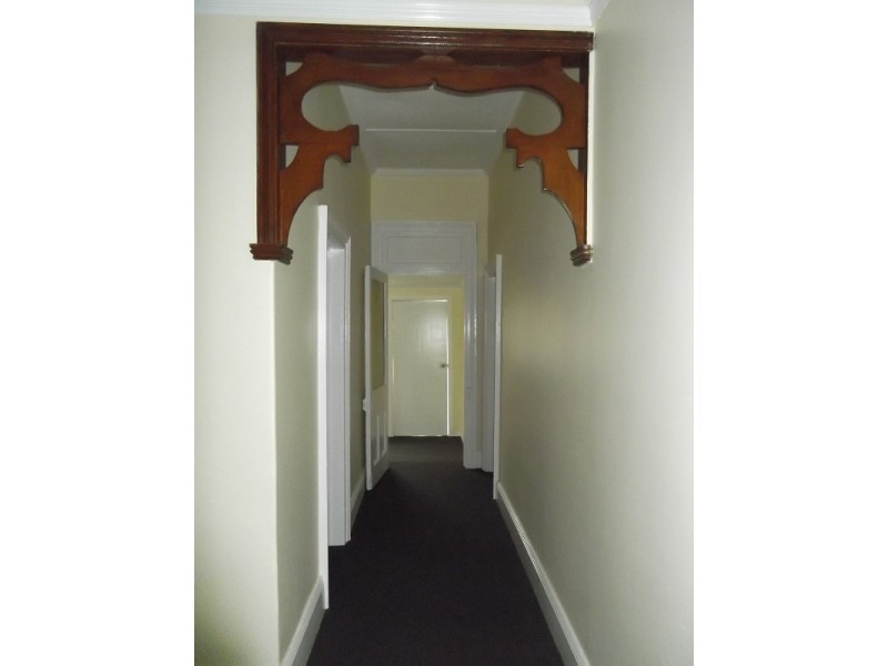 10 Neila Lane, Cowra NSW 2794