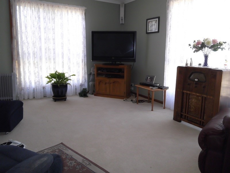 54 Dawson Drive, Cowra NSW 2794