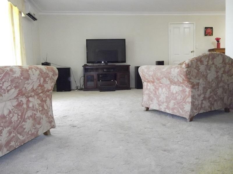 4 Duffey Avenue, Cowra NSW 2794