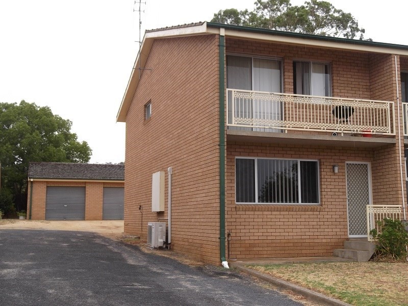 31C Newcombe Street, Cowra NSW 2794
