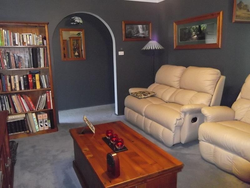 22 Chapman Street, Cowra NSW 2794