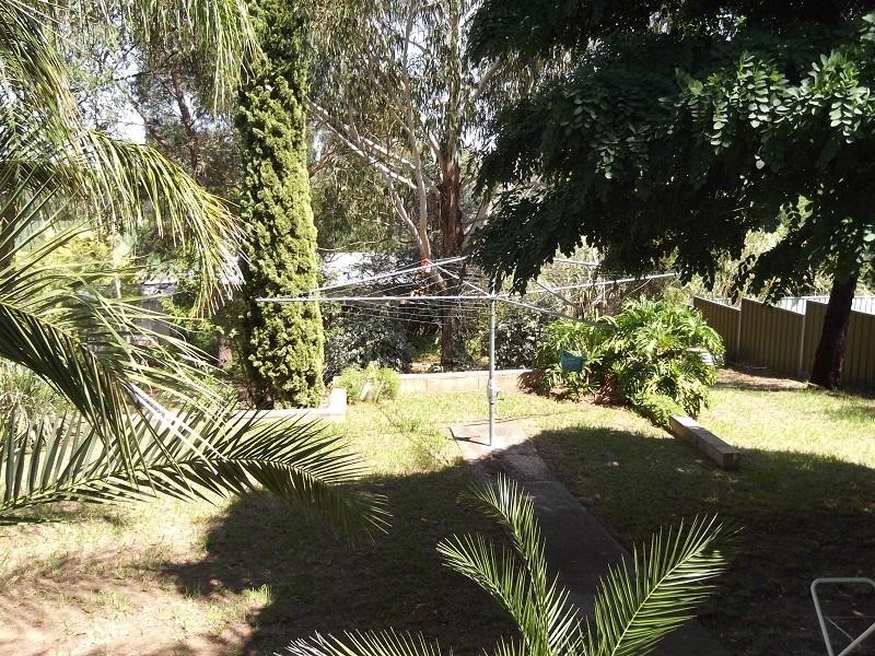 22 Chapman Street, Cowra NSW 2794