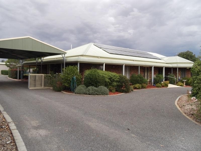 91 Waratah Street, Cowra NSW 2794