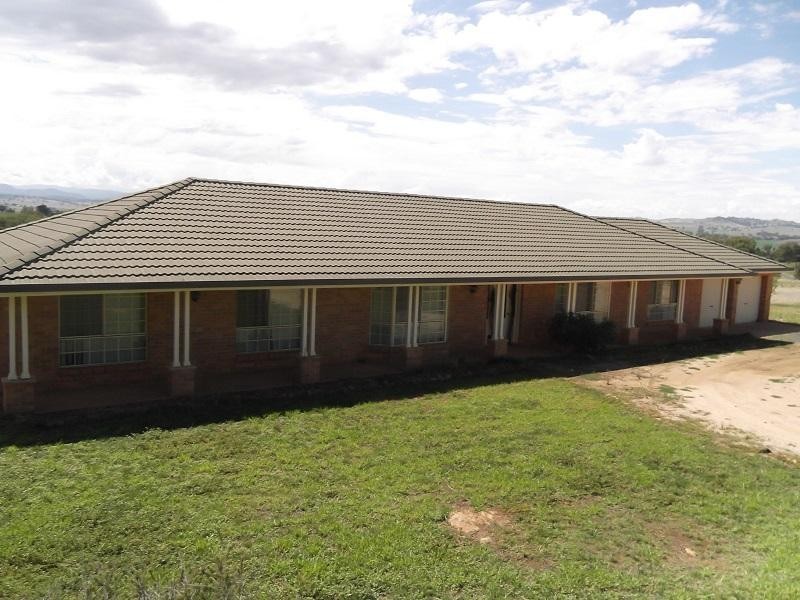 153 Square Road, Canowindra NSW 2804