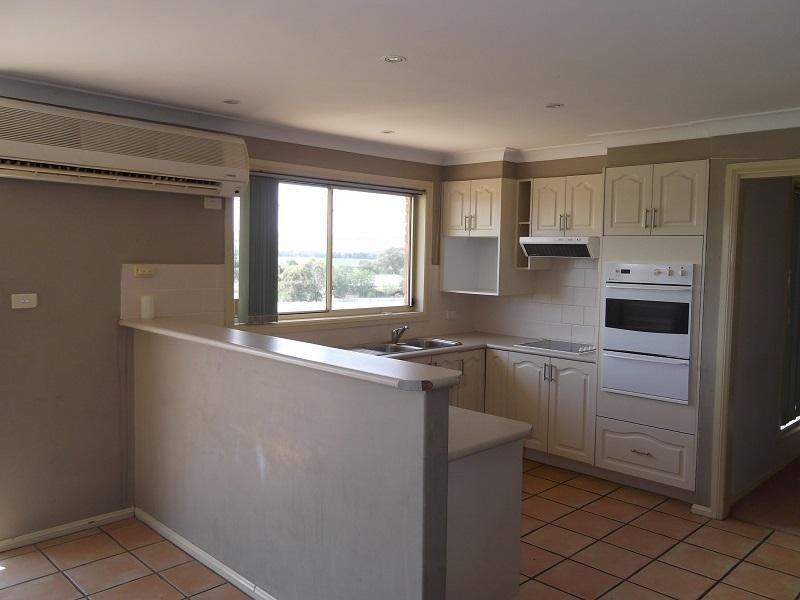 153 Square Road, Canowindra NSW 2804