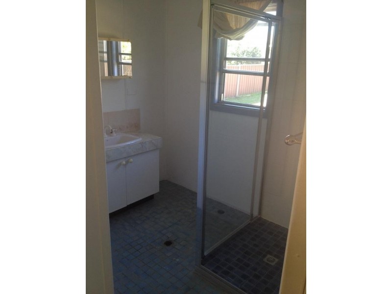 45a Kite, Cowra NSW 2794