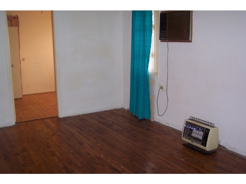 38 Watt Street, Cowra NSW 2794