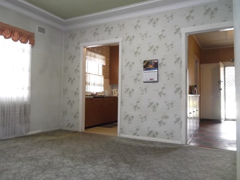 51 Redfern Street, Cowra NSW 2794