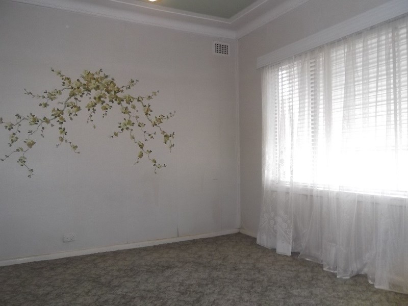 51 Redfern Street, Cowra NSW 2794