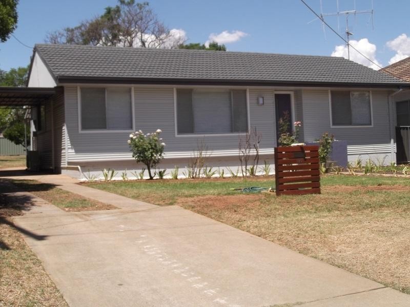 127 Lachlan Street, Cowra NSW 2794