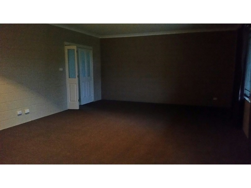 78 Fitzroy Avenue, Cowra NSW 2794