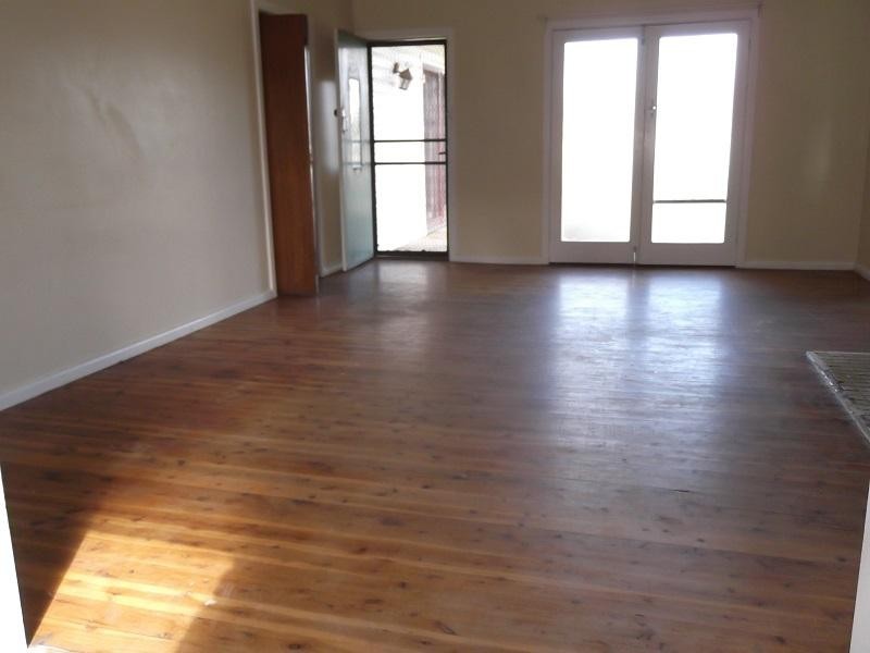 28 Forbes Street, Gooloogong NSW 2805