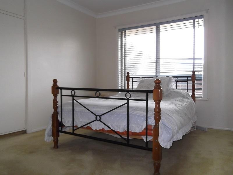 15 Courallie Street, Cowra NSW 2794