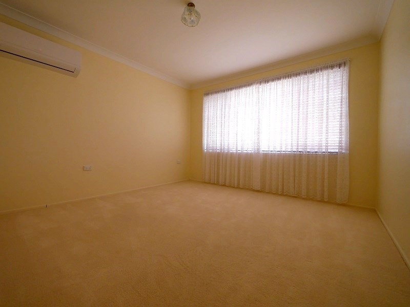 16 Hartley Street, Cowra NSW 2794