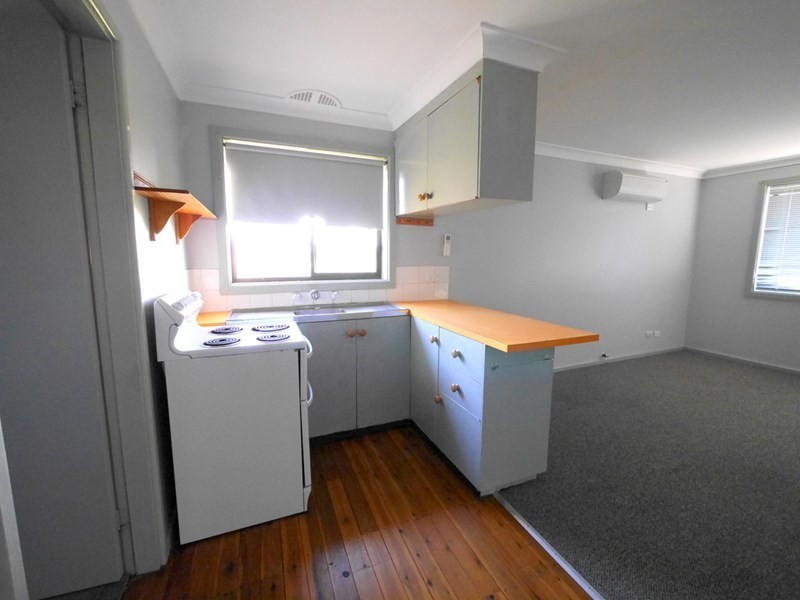 2/28 Hartley Street, Cowra NSW 2794