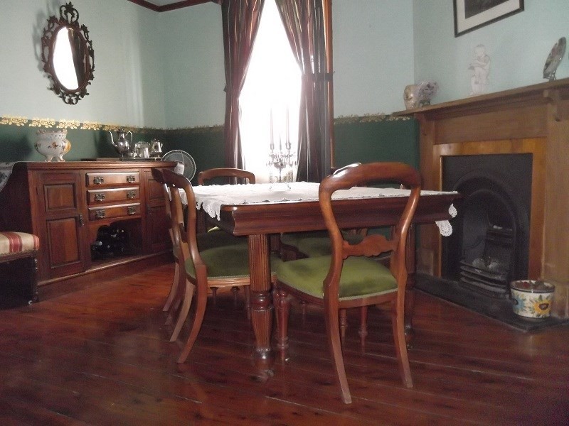 1 Carleton Street, Cowra NSW 2794