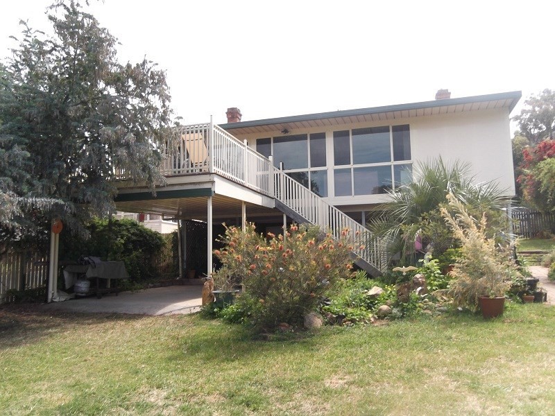 1 Carleton Street, Cowra NSW 2794