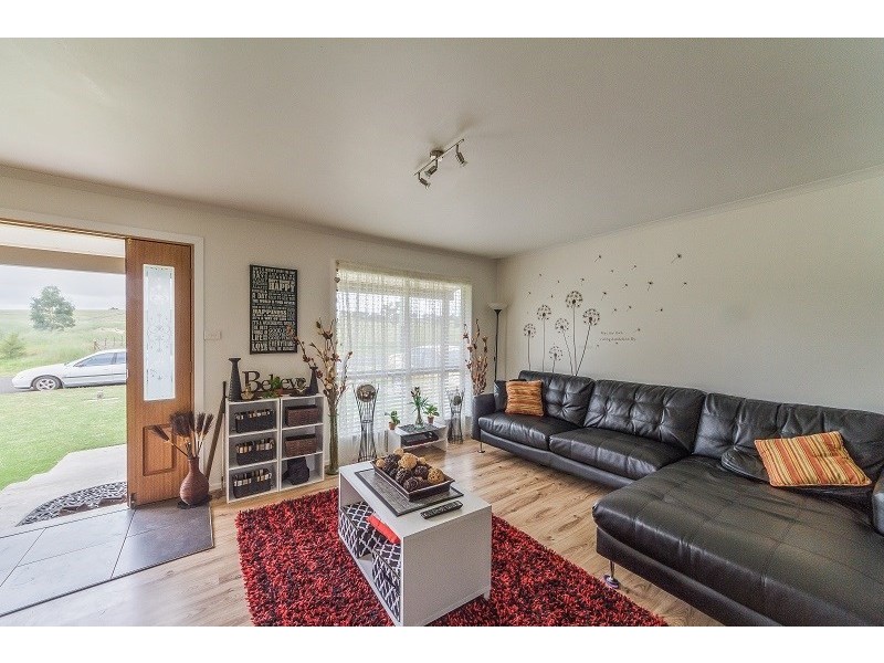 24 Pridham Street, Cowra NSW 2794