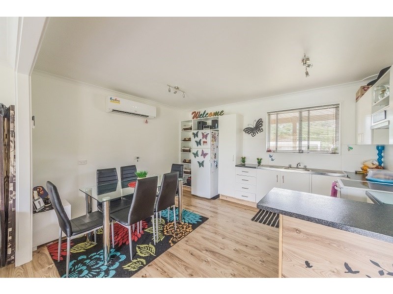 24 Pridham Street, Cowra NSW 2794