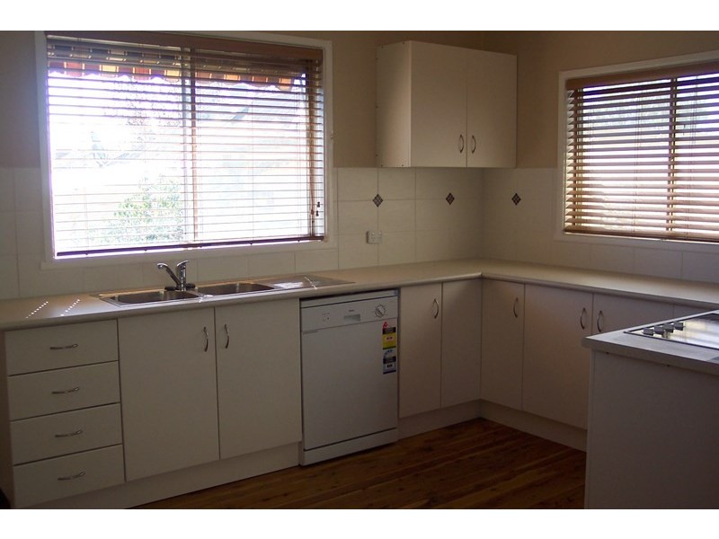 9 Coota Street, Cowra NSW 2794